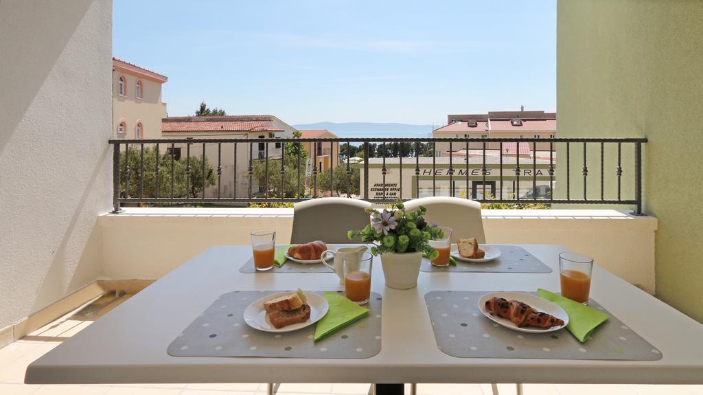 Apartments Hermes Tucepi Exterior photo